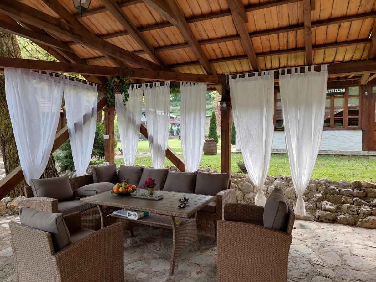Atrium Holiday Home Bihać Exterior foto