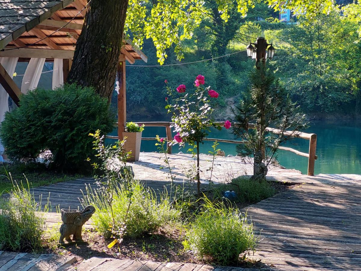 Atrium Holiday Home Bihać Exterior foto