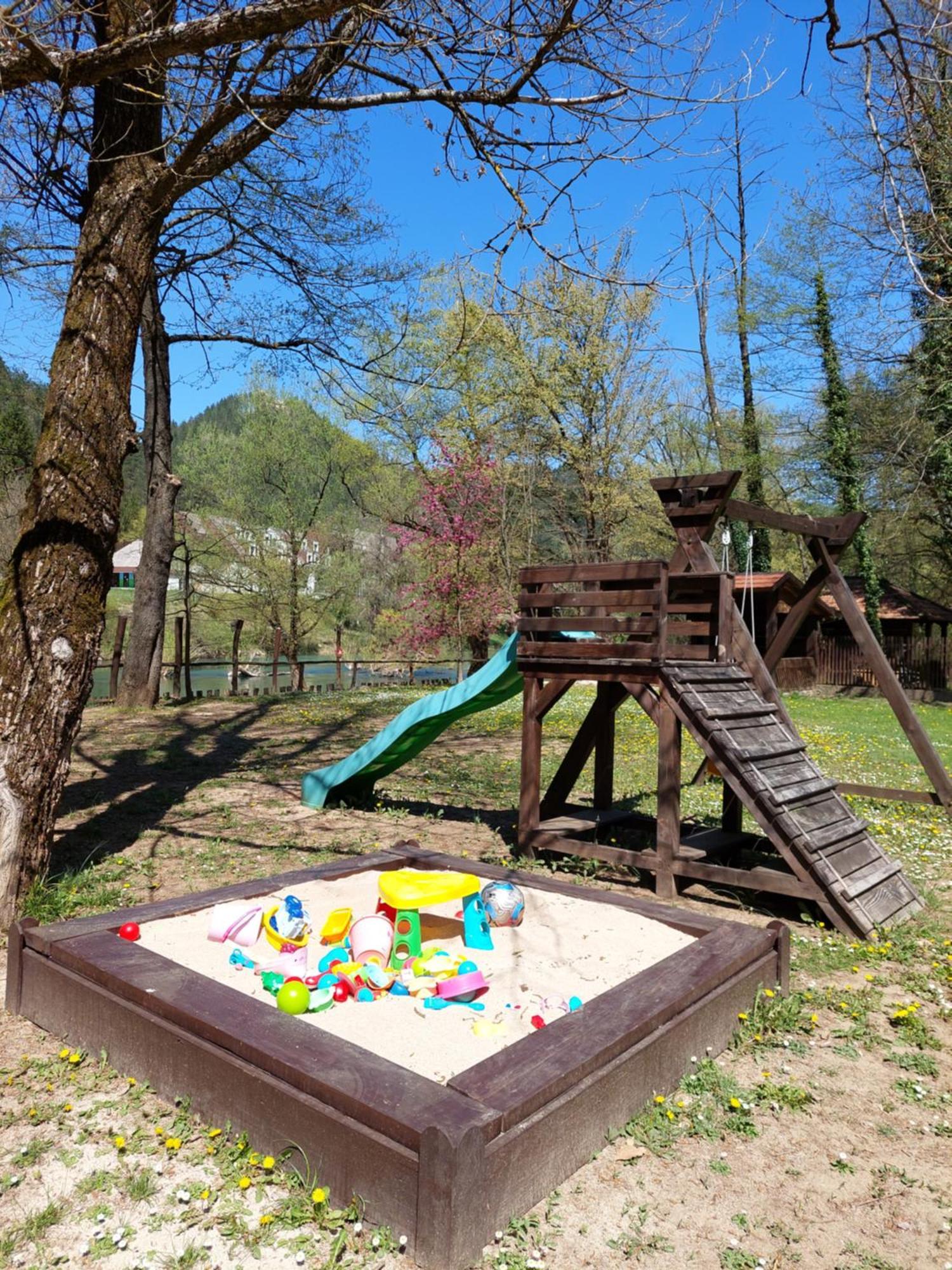 Atrium Holiday Home Bihać Cameră foto